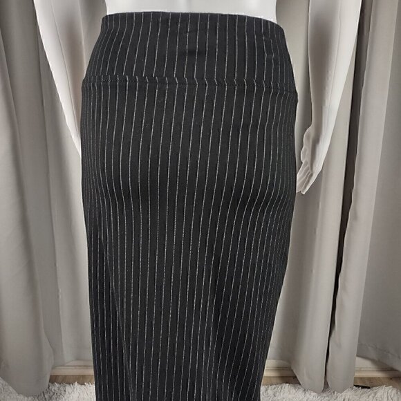 Worthington Women's Black, Gray Striped Stretchy, Side Slit Pencil Skirt Size XL - Picture 4 of 10